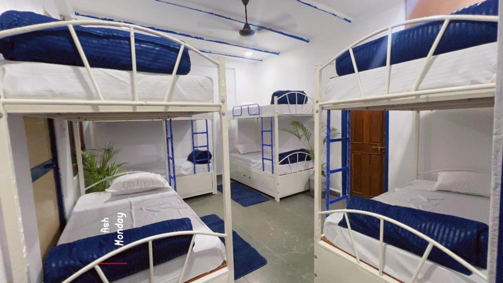 Hostel Pause Ujjain Zewnętrze zdjęcie