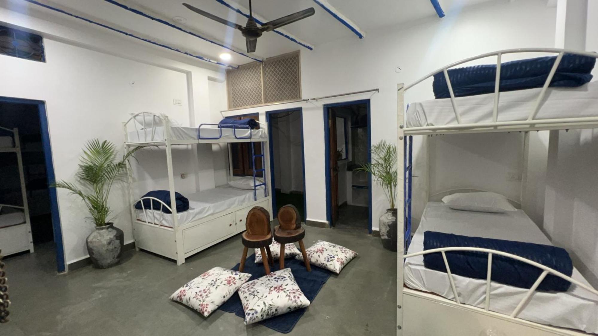 Hostel Pause Ujjain Zewnętrze zdjęcie