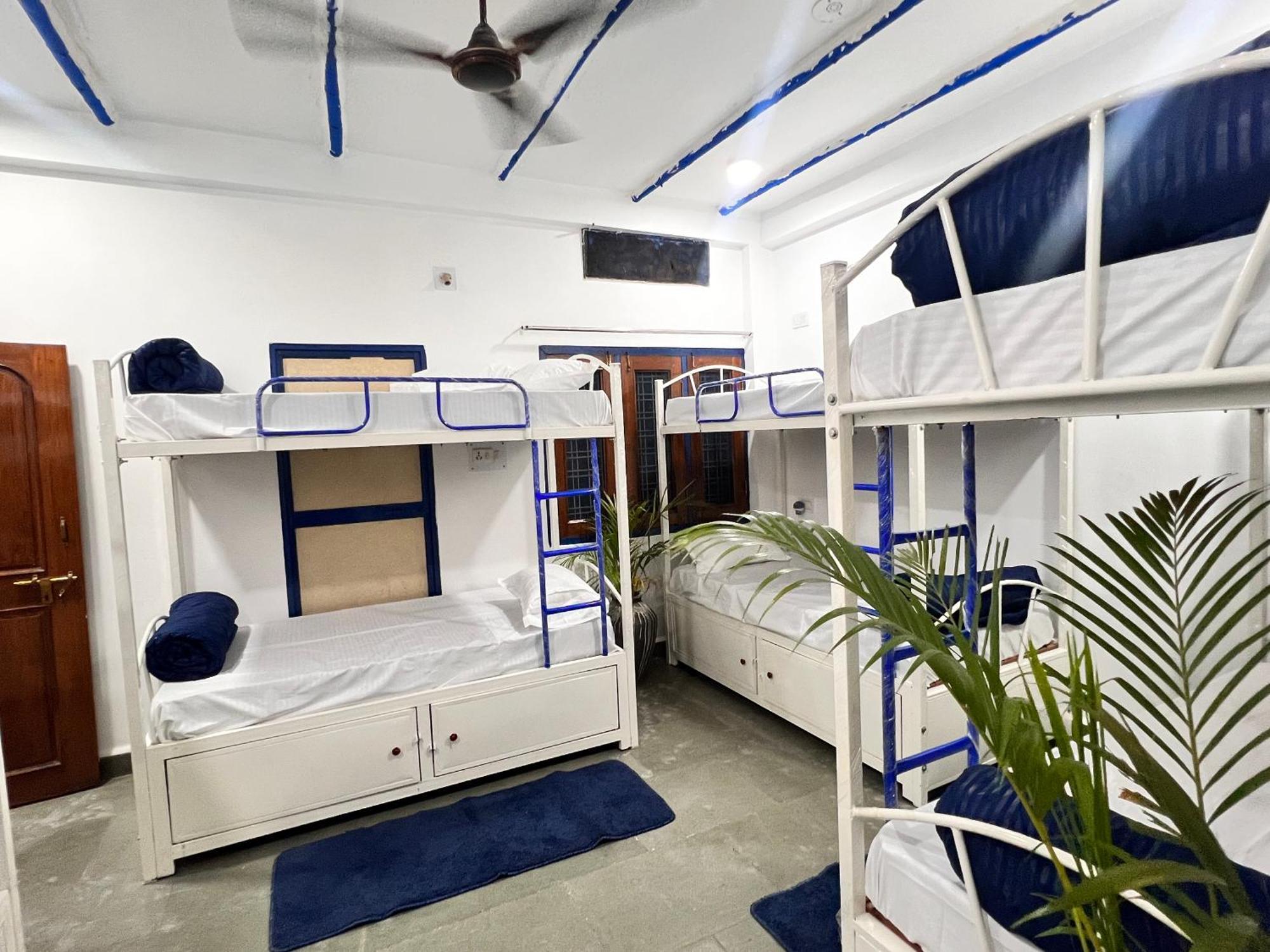 Hostel Pause Ujjain Zewnętrze zdjęcie